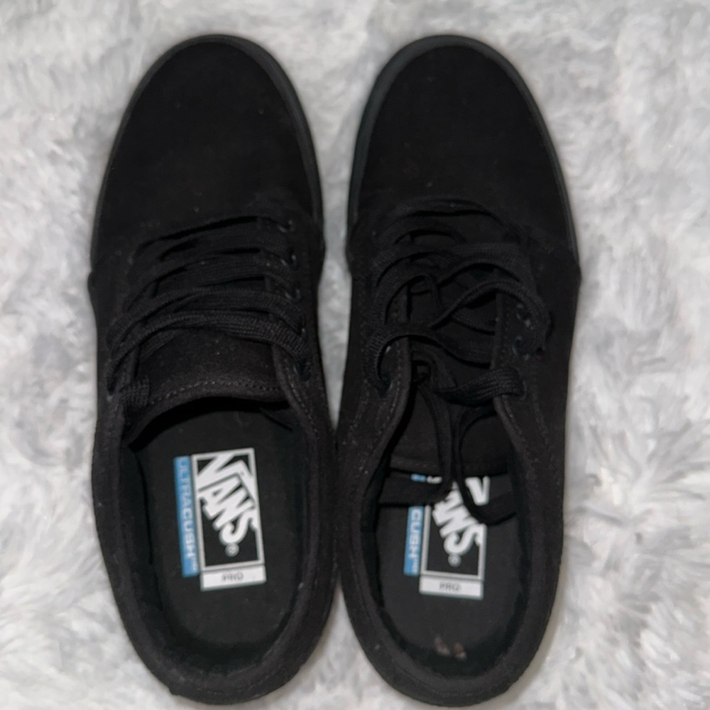 BRAND NEW Black Vans- PRO Ultracush Size 9 Men’s